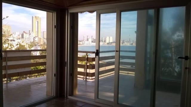 6 sypialnia Willa na sprzedaż w Poniente, Benidorm z basenem - 950 000 € (Ref: 9453790)