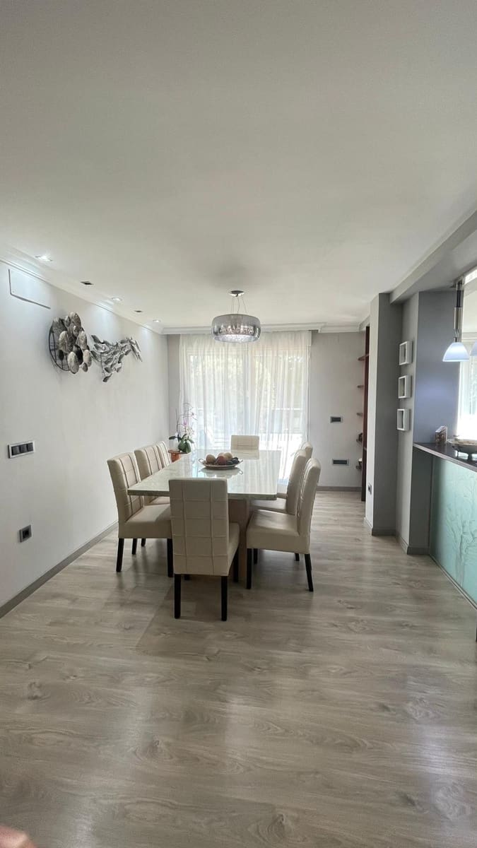 5 bedroom Villa for sale in Altea with pool garage - € 1,350,000 (Ref: 9453791)