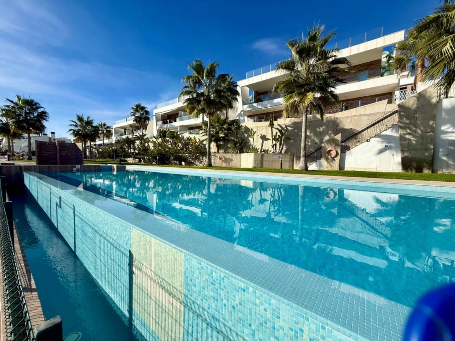 Apartamento de 2 habitaciones en Finestrat en venta con piscina garaje - 344.000 € (Ref: 9453793)