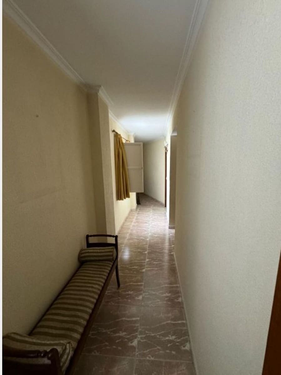 4 bedroom Apartment for sale in Alicante / Alacant city - € 368,000 (Ref: 9453796)