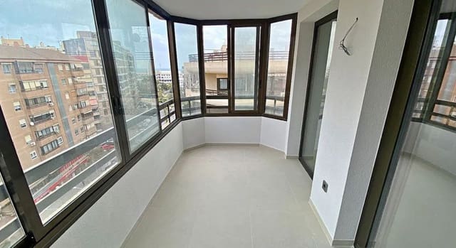 4 slaapkamer Appartement te koop in Alicante stad met zwembad garage - € 450.000 (Ref: 9453797)