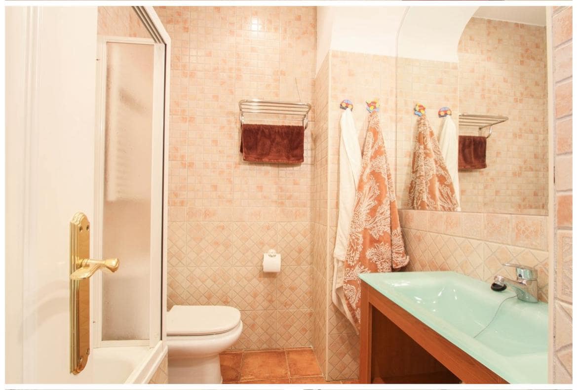 4 bedroom Apartment for sale in Alicante / Alacant city - € 565,000 (Ref: 9453798)