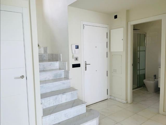 4 sovrum Villa till salu i Finestrat med pool garage - 810 000 € (Ref: 9453800)