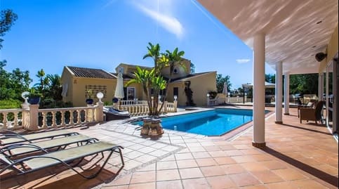 6 bedroom Villa for sale in La Nucia with pool garage - € 720,000 (Ref: 9453802)