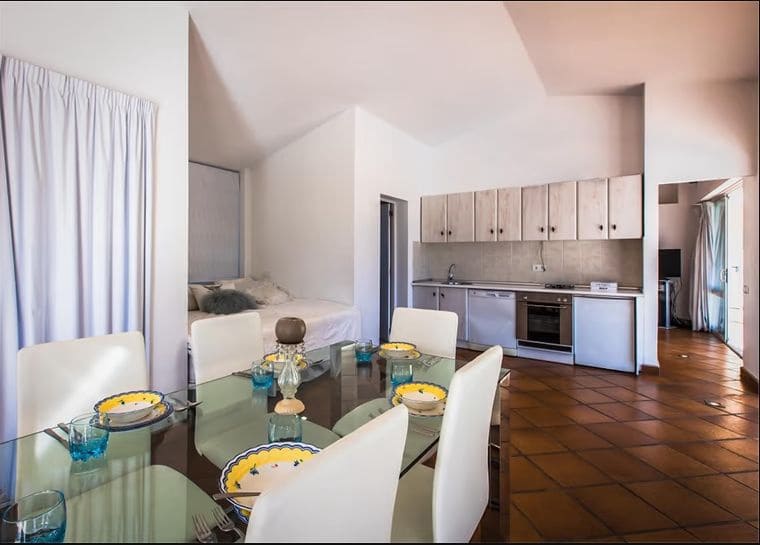 6 bedroom Villa for sale in La Nucia with pool garage - € 720,000 (Ref: 9453802)