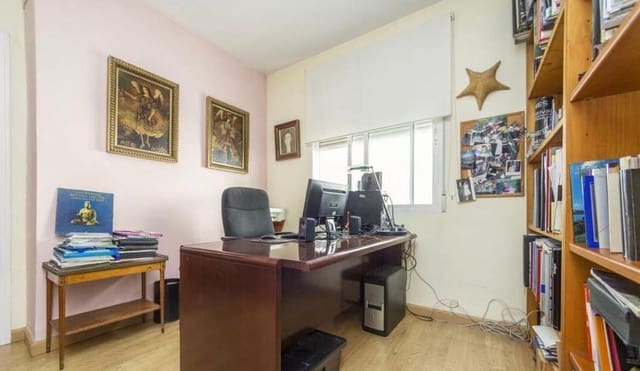 3 quarto Apartamento para venda em Alicante cidade com piscina - 690 000 € (Ref: 9453803)