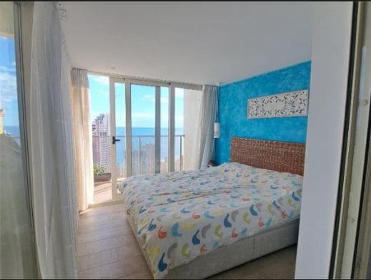 1 soverom Penthouse til salgs i Benidorm med svømmebasseng - € 280 000 (Ref: 9453804)