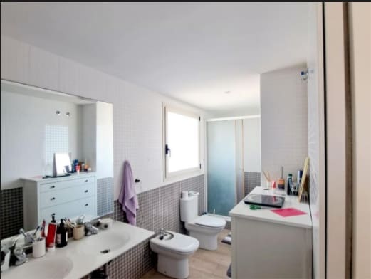 1 soverom Penthouse til salgs i Benidorm med svømmebasseng - € 280 000 (Ref: 9453804)