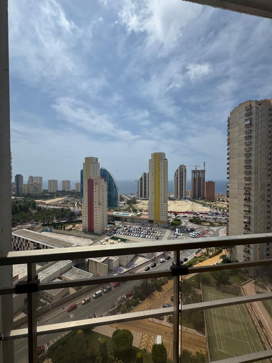 2 soverom Leilighet til salgs i Benidorm med svømmebasseng garasje - € 278 100 (Ref: 9453811)