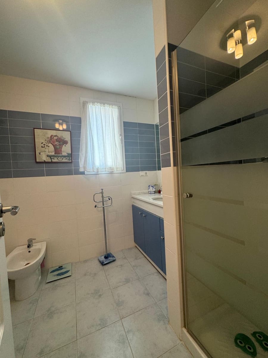 2 soverom Leilighet til salgs i Benidorm med svømmebasseng garasje - € 278 100 (Ref: 9453811)