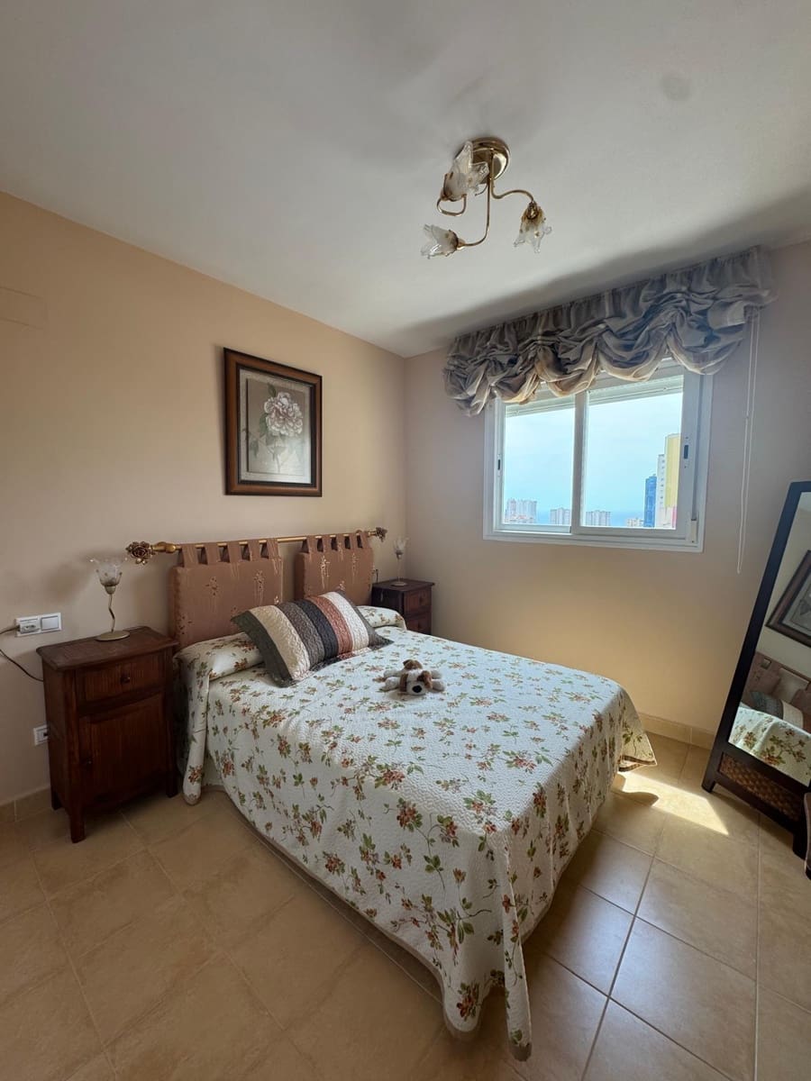 2 soverom Leilighet til salgs i Benidorm med svømmebasseng garasje - € 278 100 (Ref: 9453811)