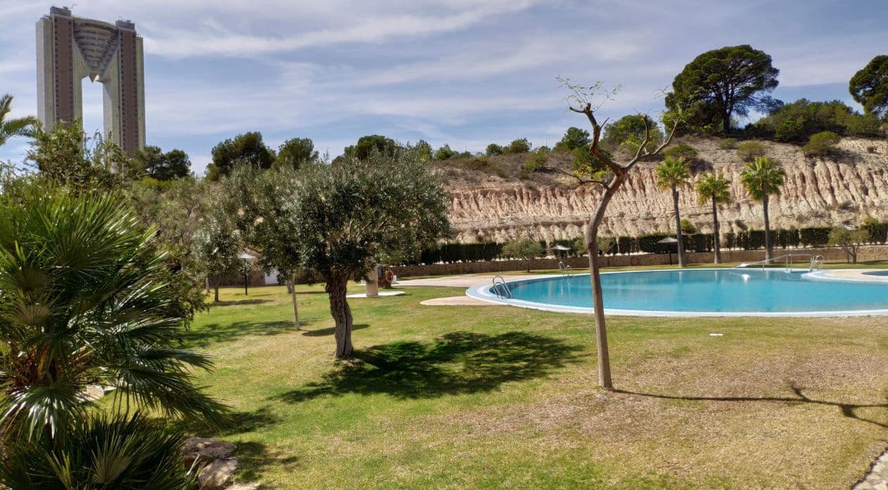 2 soverom Leilighet til salgs i Benidorm med svømmebasseng garasje - € 278 100 (Ref: 9453811)