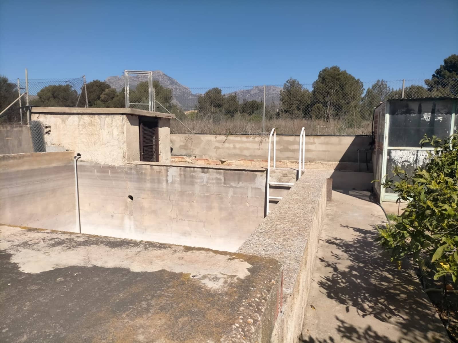 3 bedroom Villa for sale in Benidorm with pool garage - € 385,000 (Ref: 9453813)