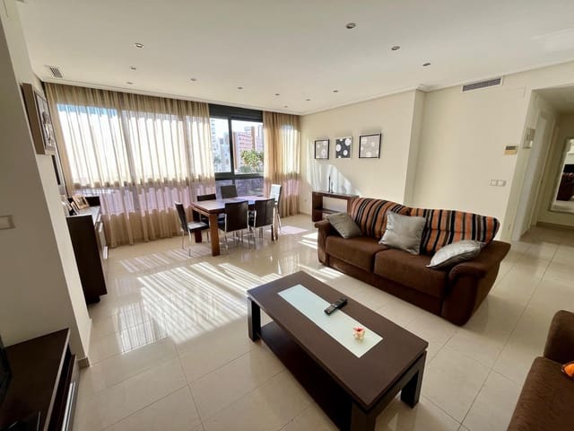 Apartamento de 2 habitaciones en Rincón de Loix, Benidorm en venta con piscina garaje - 450.000 € (Ref: 9453816)