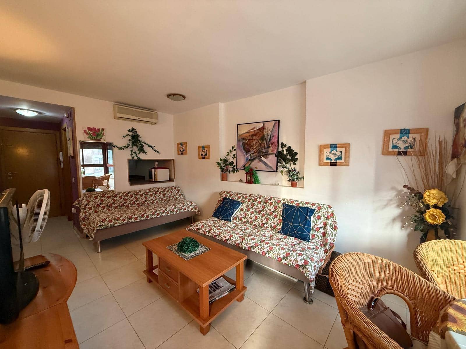 1 Zimmer Apartment zu verkaufen in Benidorm mit Pool - 179.000 € (Ref: 9453817)