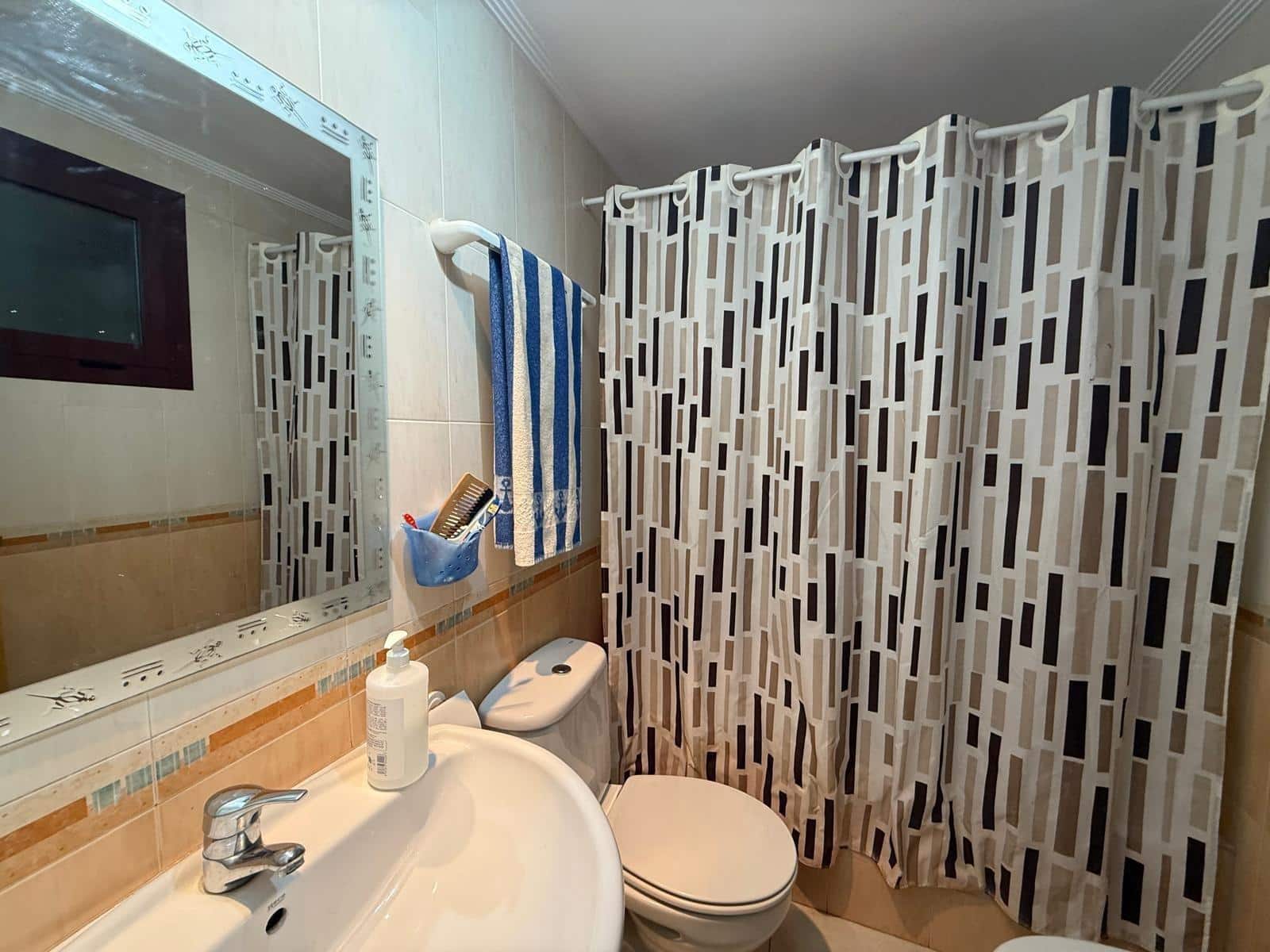 1 Zimmer Apartment zu verkaufen in Benidorm mit Pool - 179.000 € (Ref: 9453817)