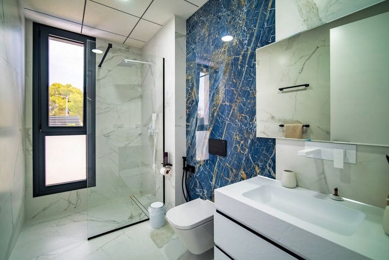 4 sypialnia Willa na sprzedaż w Benidorm z basenem garażem - 2 500 000 € (Ref: 9453825)