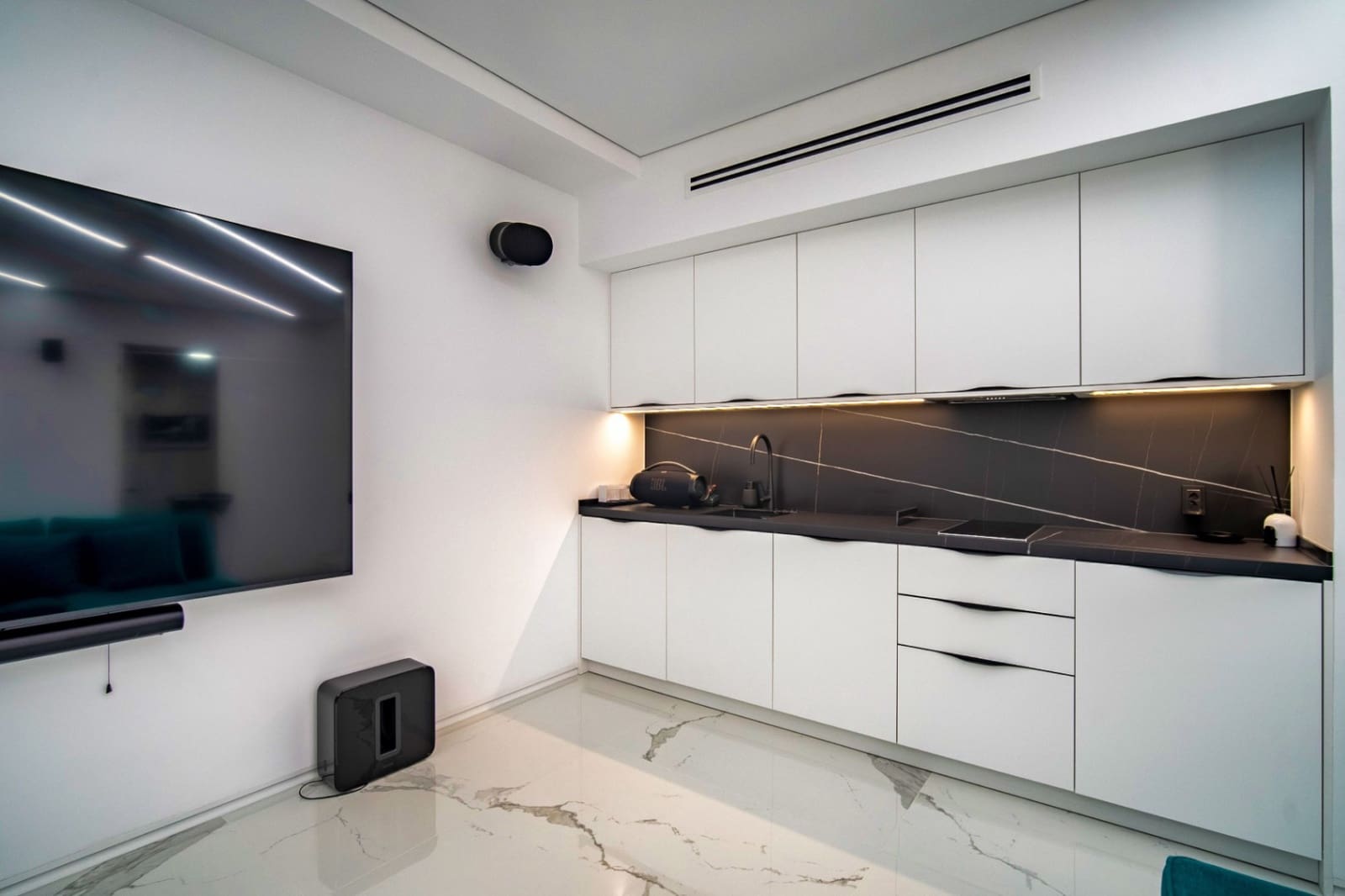 4 sypialnia Willa na sprzedaż w Benidorm z basenem garażem - 2 500 000 € (Ref: 9453825)