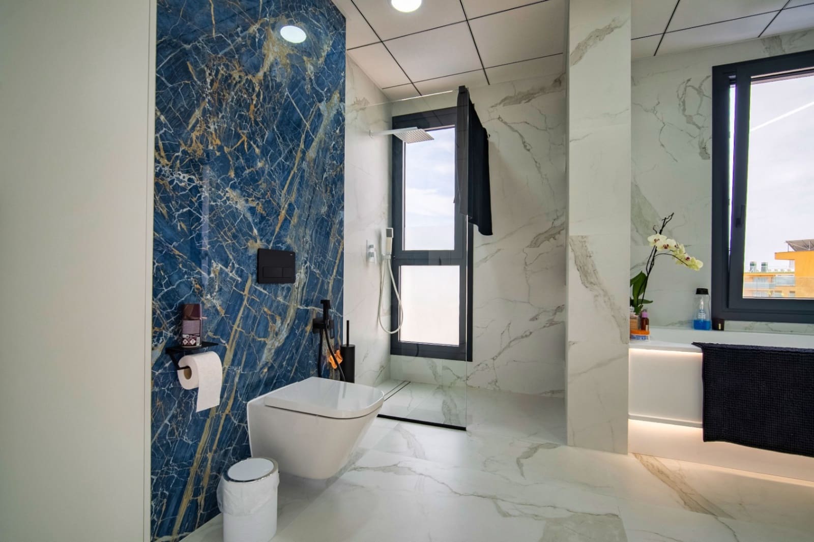 4 sypialnia Willa na sprzedaż w Benidorm z basenem garażem - 2 500 000 € (Ref: 9453825)