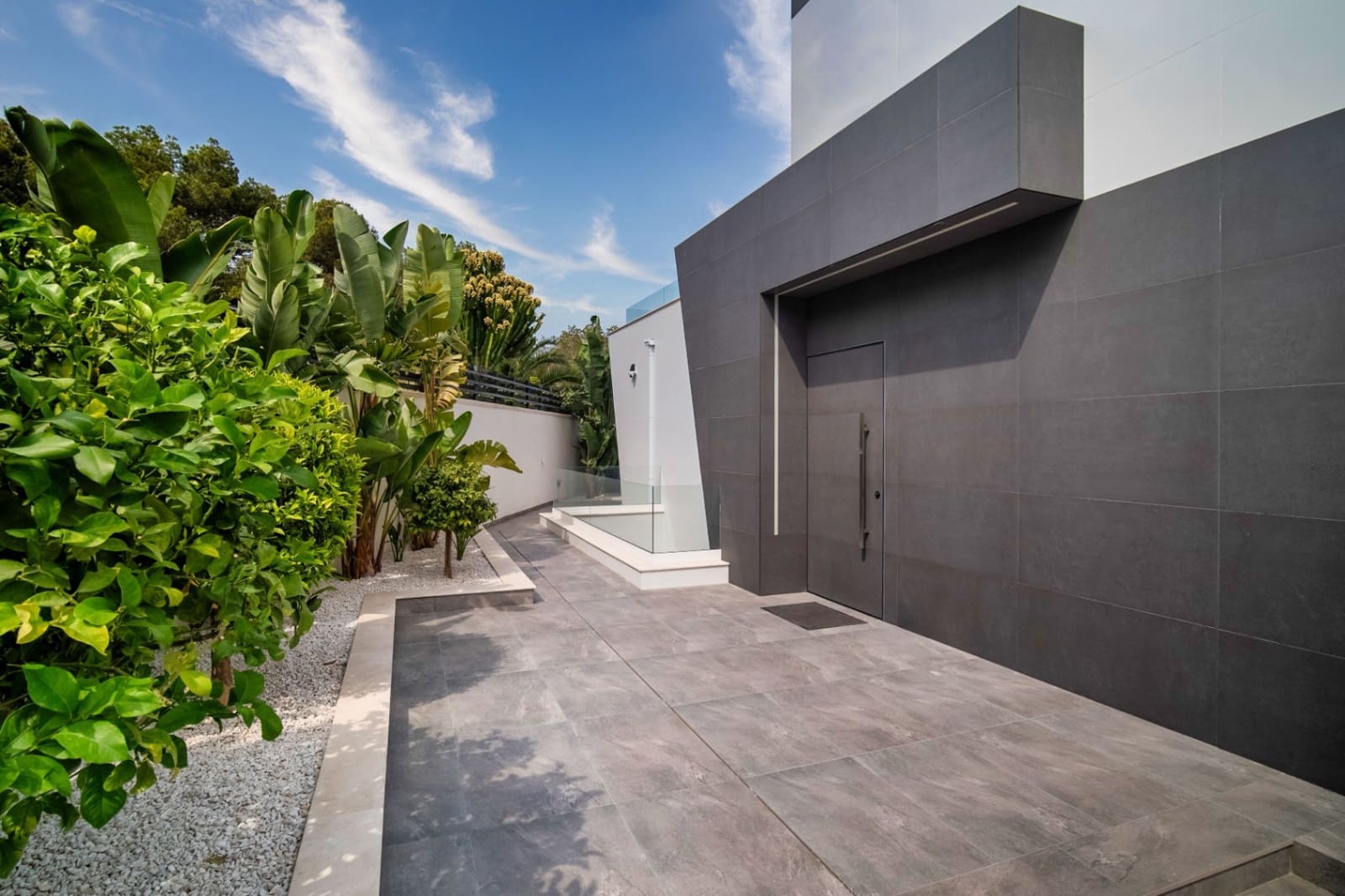 4 sypialnia Willa na sprzedaż w Benidorm z basenem garażem - 2 500 000 € (Ref: 9453825)