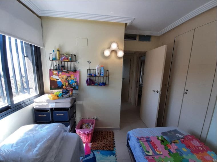 2 soverom Leilighet til salgs i Benidorm med svømmebasseng garasje - € 299 000 (Ref: 9453842)