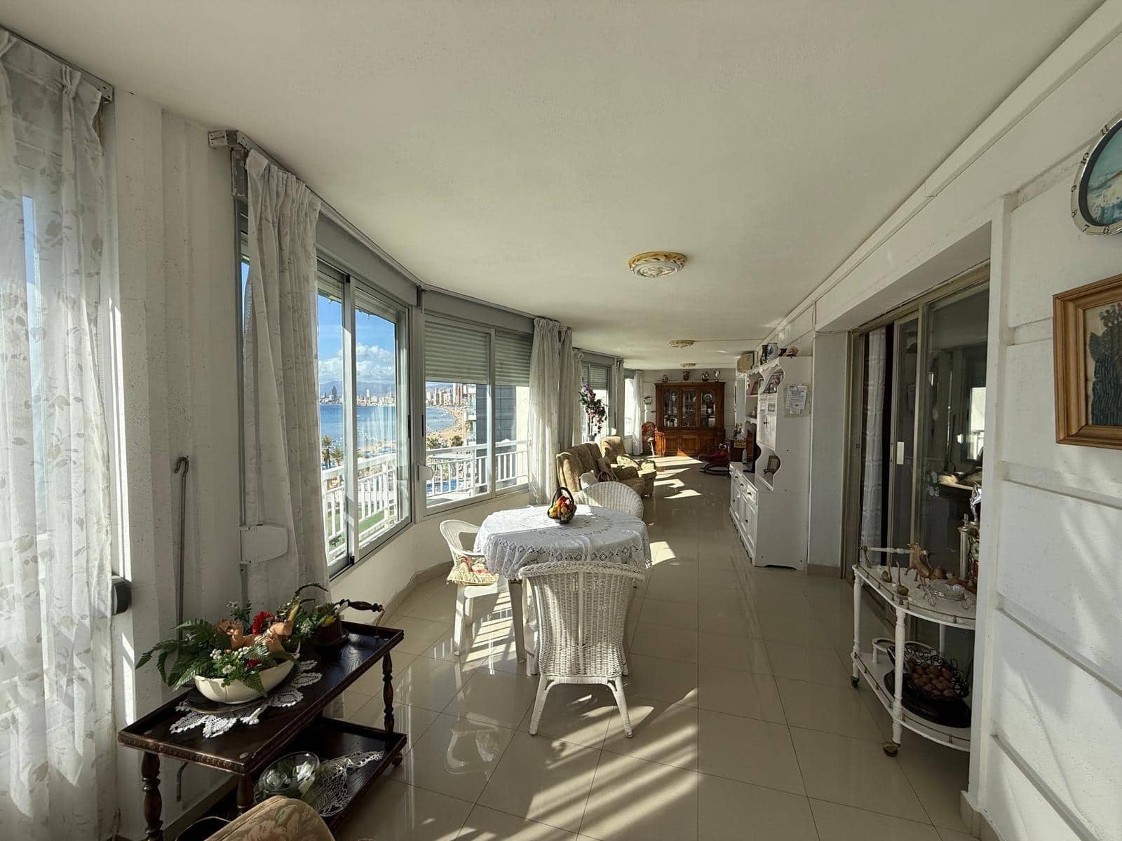 4 soverom Leilighet til salgs i Benidorm med svømmebasseng garasje - € 735 000 (Ref: 9453860)