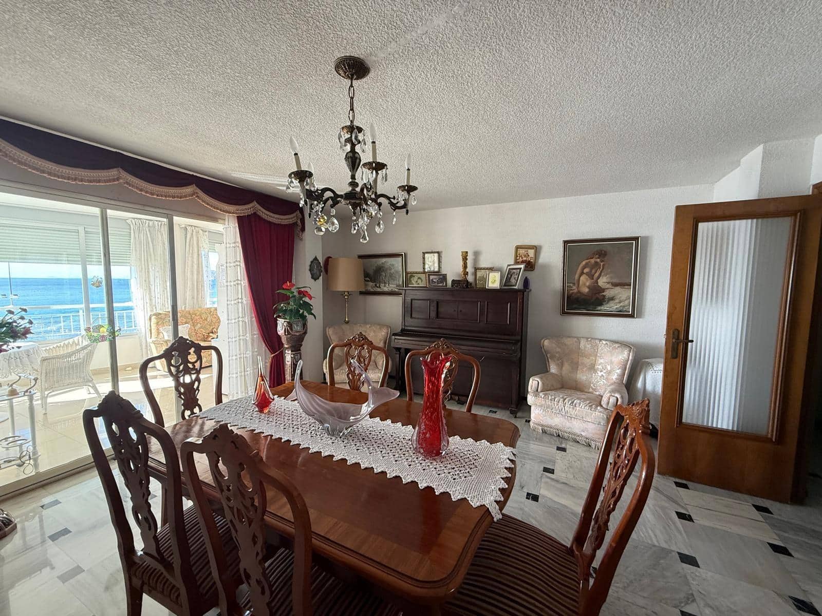 4 soverom Leilighet til salgs i Benidorm med svømmebasseng garasje - € 735 000 (Ref: 9453860)