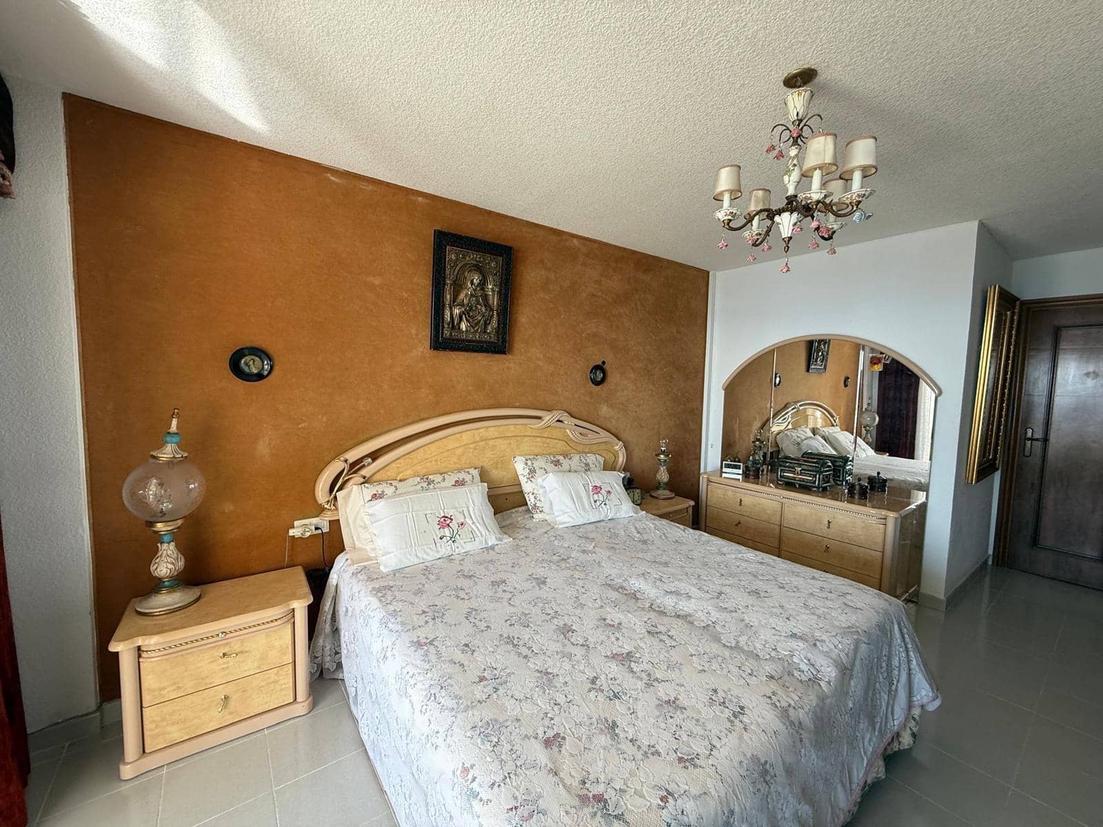 4 soverom Leilighet til salgs i Benidorm med svømmebasseng garasje - € 735 000 (Ref: 9453860)