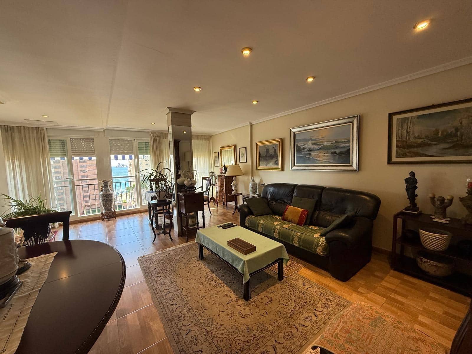 2 soverom Leilighet til salgs i Benidorm med garasje - € 395 000 (Ref: 9453861)