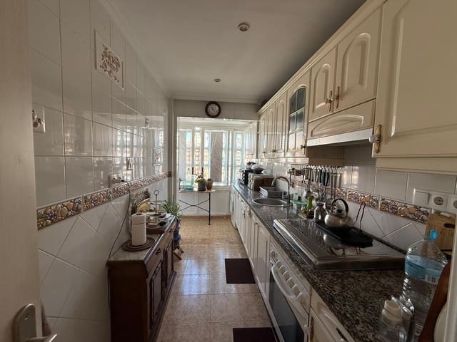 2 soverom Leilighet til salgs i Levante, Benidorm med garasje - € 395 000 (Ref: 9453861)