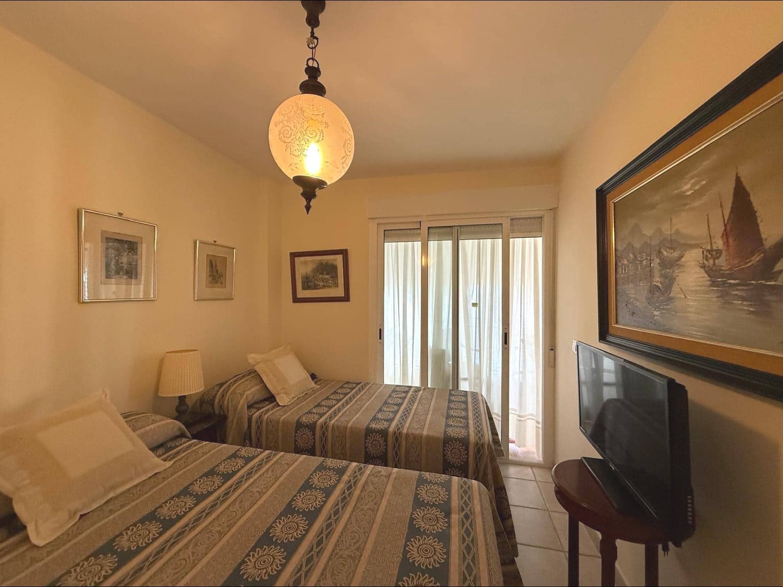 2 soverom Leilighet til salgs i Benidorm med garasje - € 395 000 (Ref: 9453861)