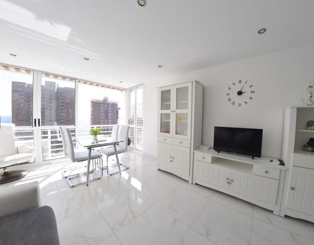 1 sovrum Lägenhet till salu i Levante, Benidorm med pool garage - 270 000 € (Ref: 9453862)