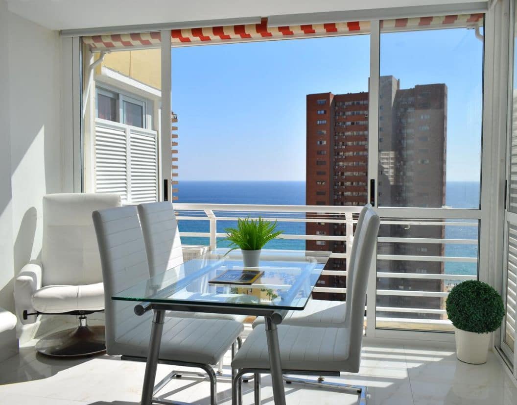 1 quarto Apartamento para venda em Benidorm com piscina garagem - 270 000 € (Ref: 9453862)