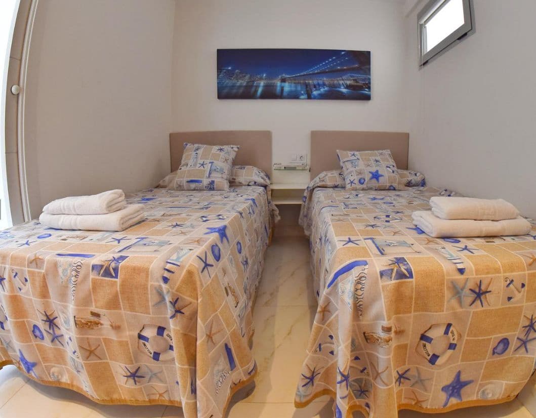1 quarto Apartamento para venda em Benidorm com piscina garagem - 270 000 € (Ref: 9453862)