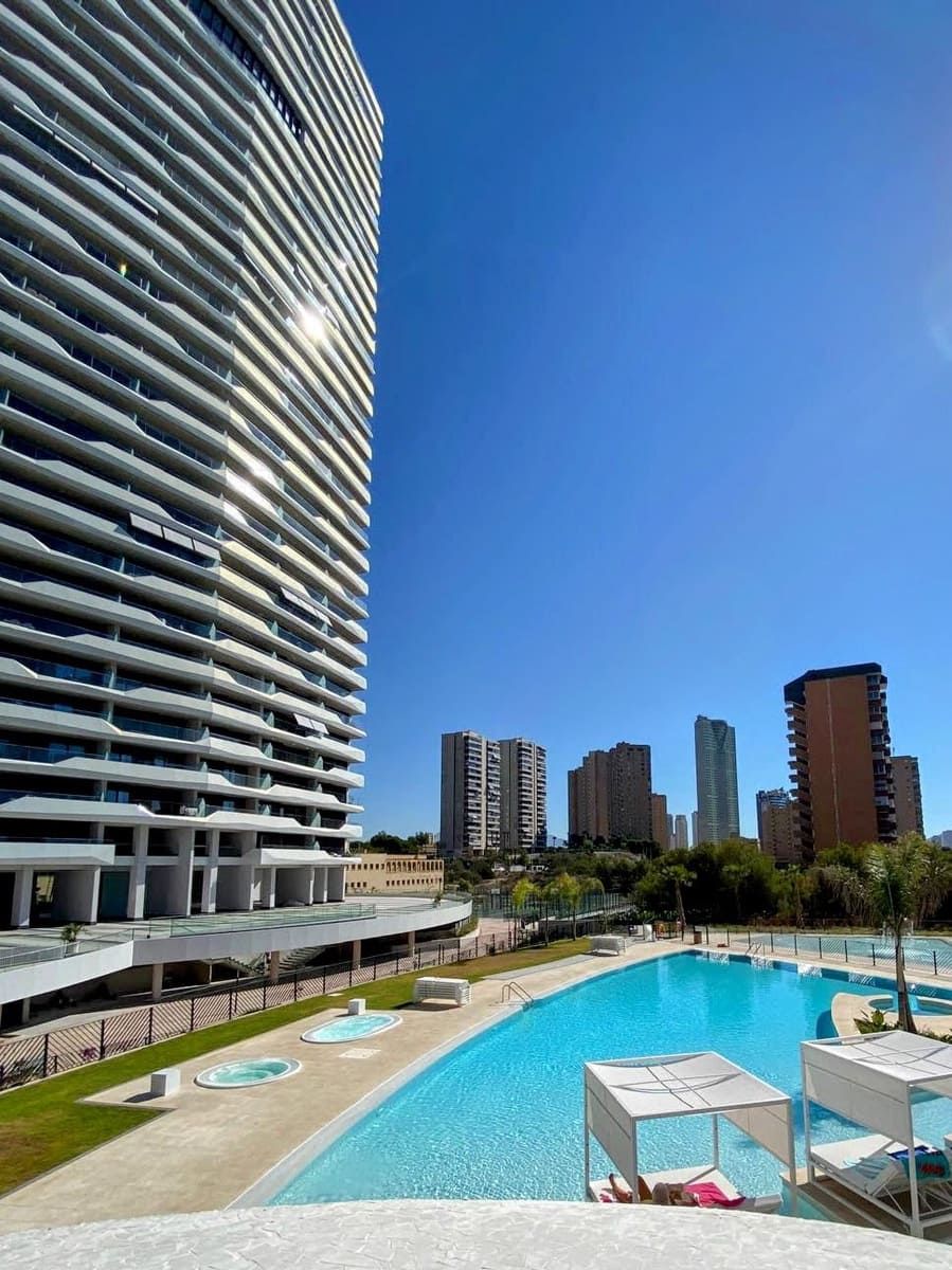 3 bedroom Apartment for sale in Benidorm with pool garage - € 695,000 (Ref: 9453883)