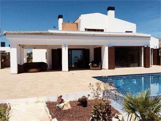 3 bedroom Villa for sale in Cumbre del Sol with pool garage - € 590,000 (Ref: 9453888)