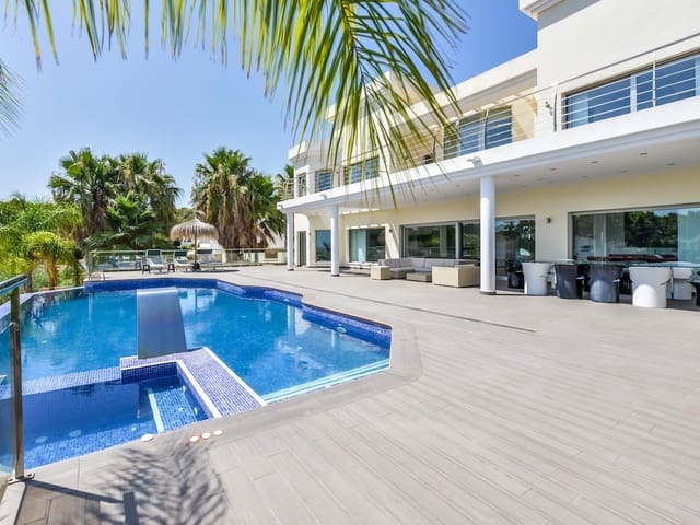 5 soveværelse Villa til salg i Benissa med swimmingpool garage - € 1.999.999 (Ref: 9453896)