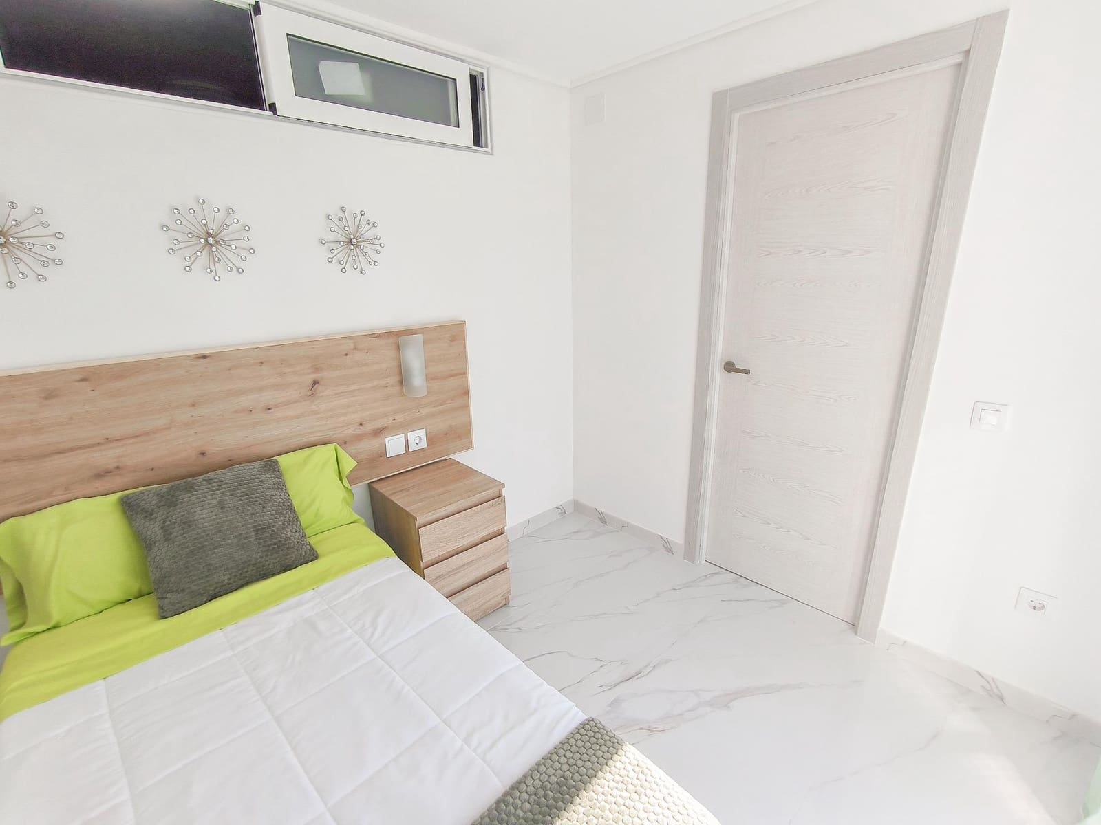 2 bedroom Apartment for sale in Benidorm - € 235,000 (Ref: 9453900)