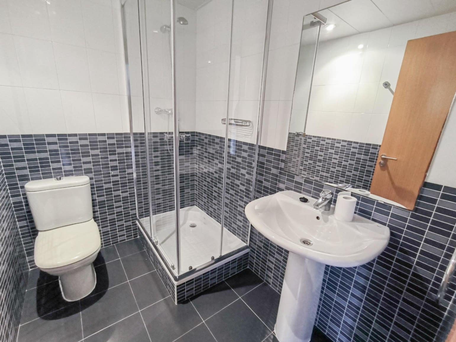 2 bedroom Apartment for sale in Benidorm with pool garage - € 350,000 (Ref: 9453902)