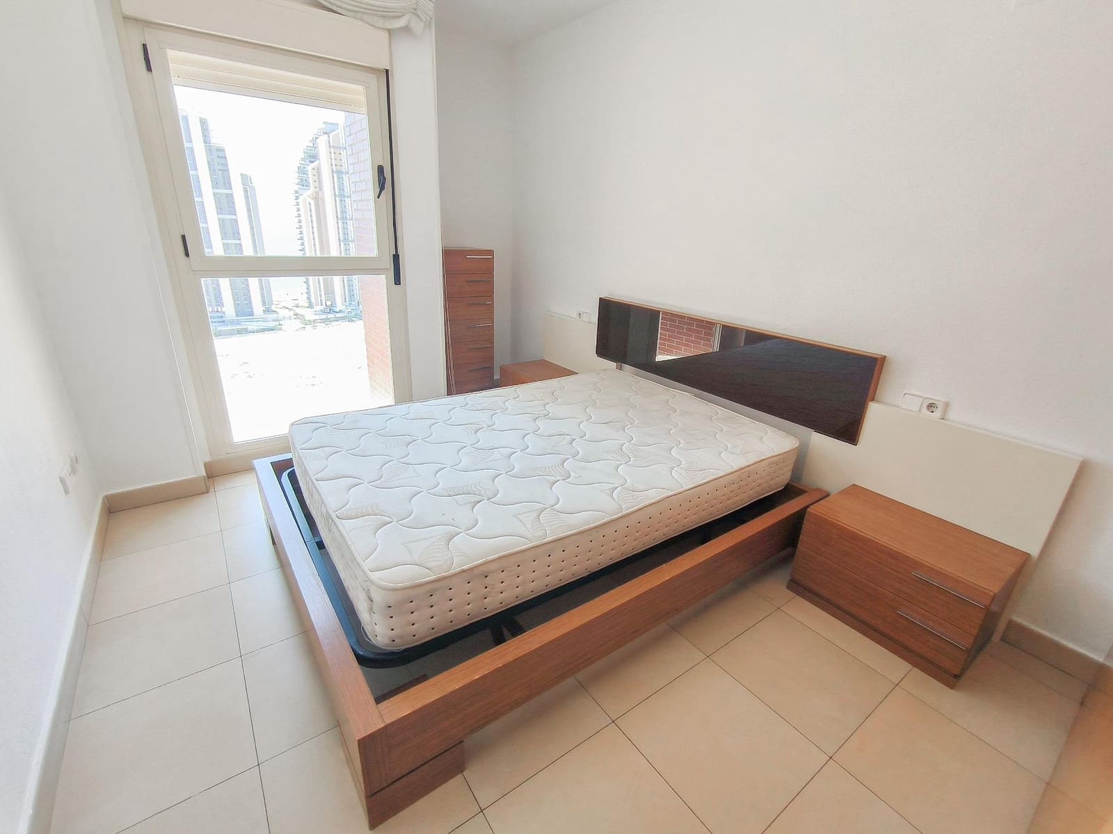 2 bedroom Apartment for sale in Benidorm with pool garage - € 350,000 (Ref: 9453902)