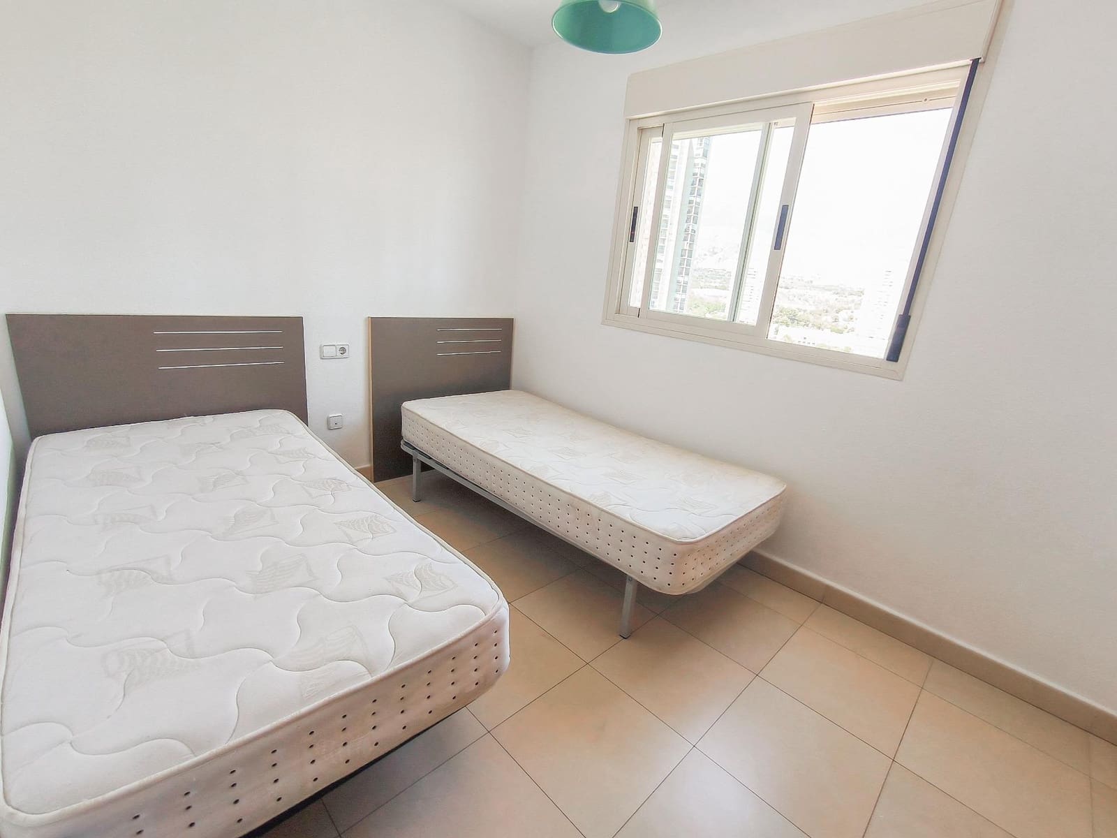 2 bedroom Apartment for sale in Benidorm with pool garage - € 350,000 (Ref: 9453902)
