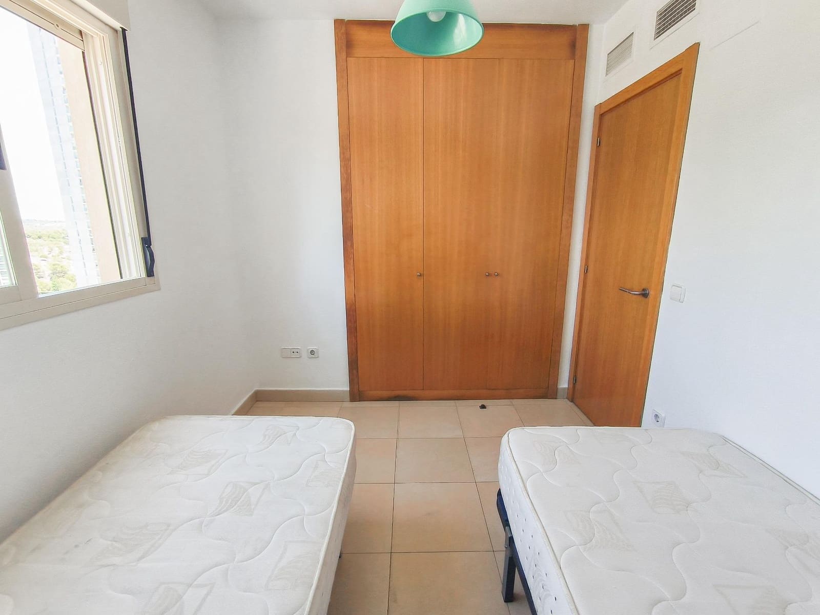 2 bedroom Apartment for sale in Benidorm with pool garage - € 350,000 (Ref: 9453902)