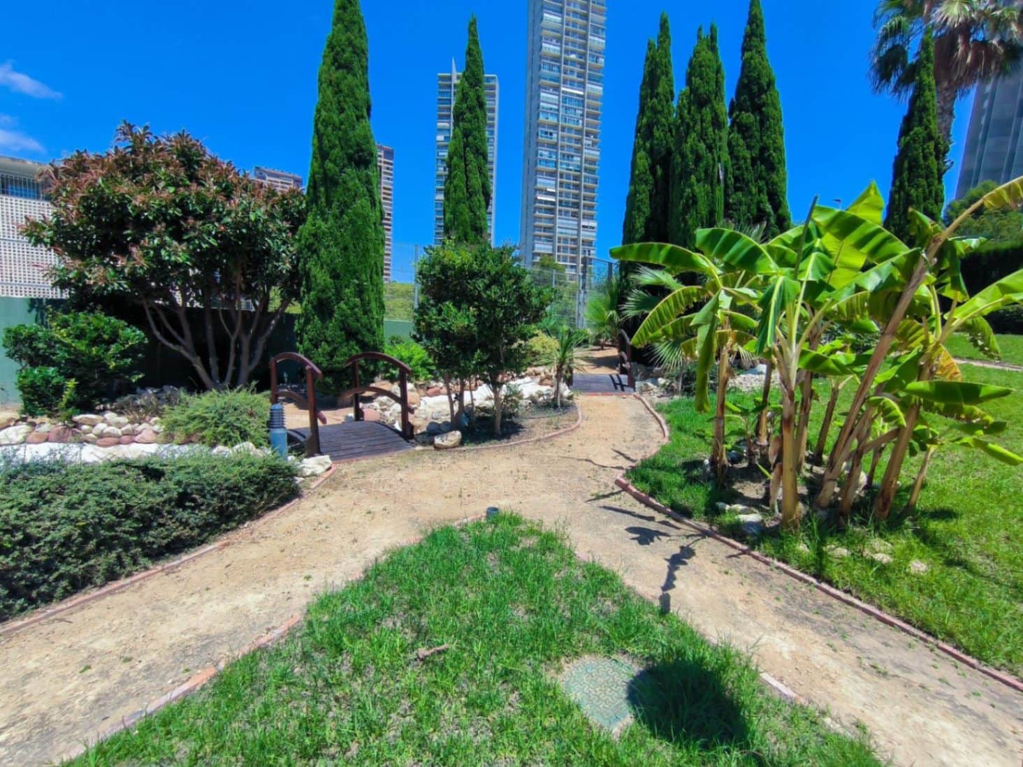 2 bedroom Apartment for sale in Benidorm with pool garage - € 350,000 (Ref: 9453902)