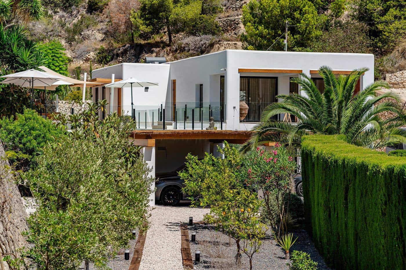 4 soveværelse Villa til salg i Benissa med swimmingpool garage - € 1.950.000 (Ref: 9453911)