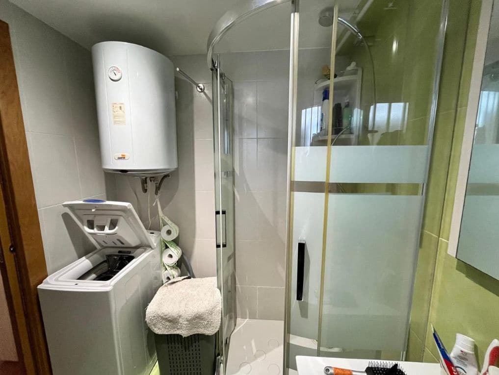 1 soverom Leilighet til salgs i Benidorm med svømmebasseng garasje - € 223 000 (Ref: 9453921)