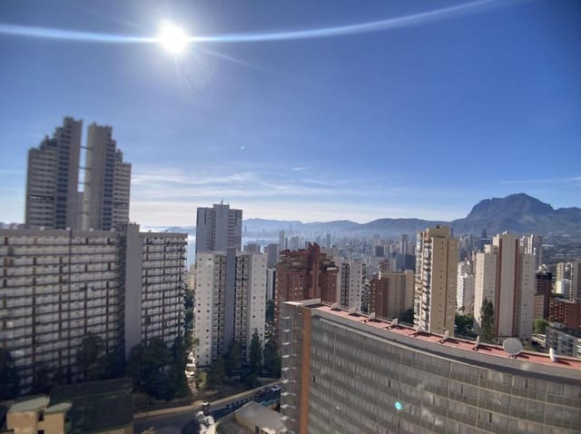 2 soverom Leilighet til salgs i Levante, Benidorm med svømmebasseng garasje - € 198 000 (Ref: 9453923)