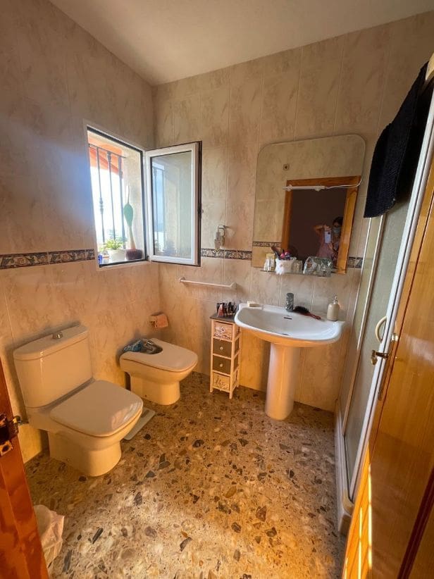 5 bedroom Apartment for sale in Polop with pool garage - € 636,500 (Ref: 9453924)