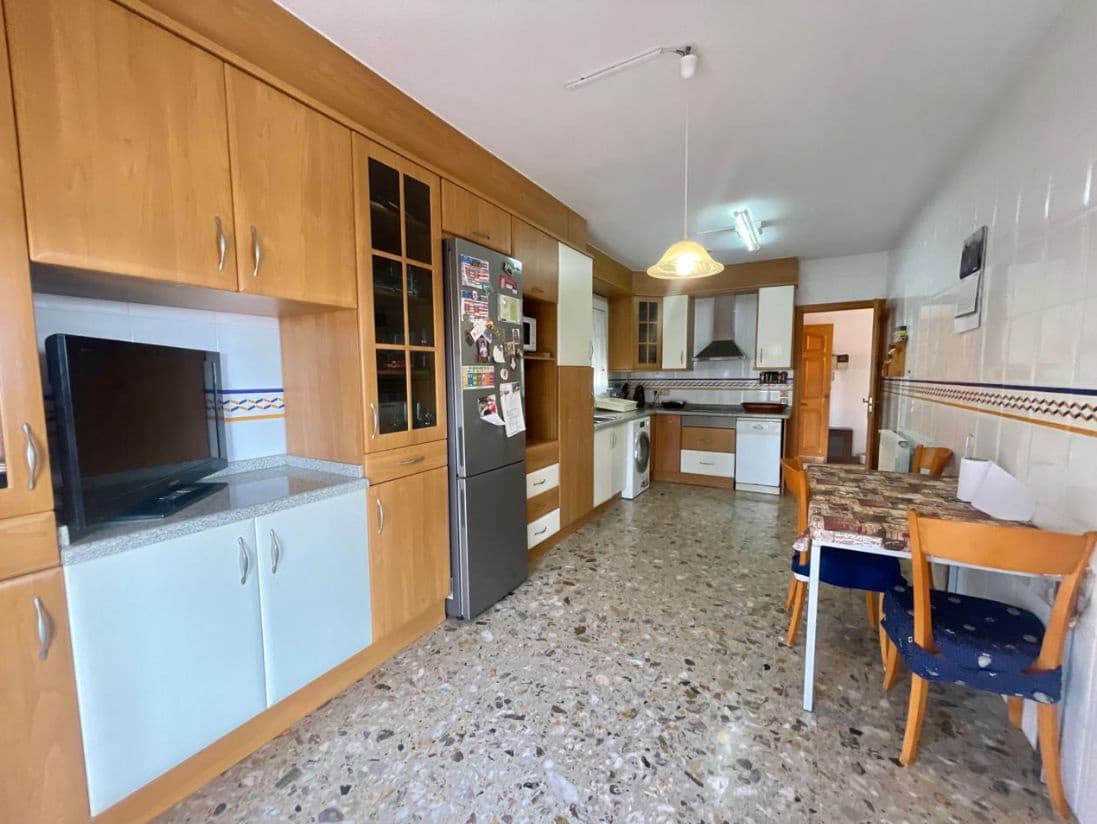 5 bedroom Apartment for sale in Polop with pool garage - € 636,500 (Ref: 9453924)