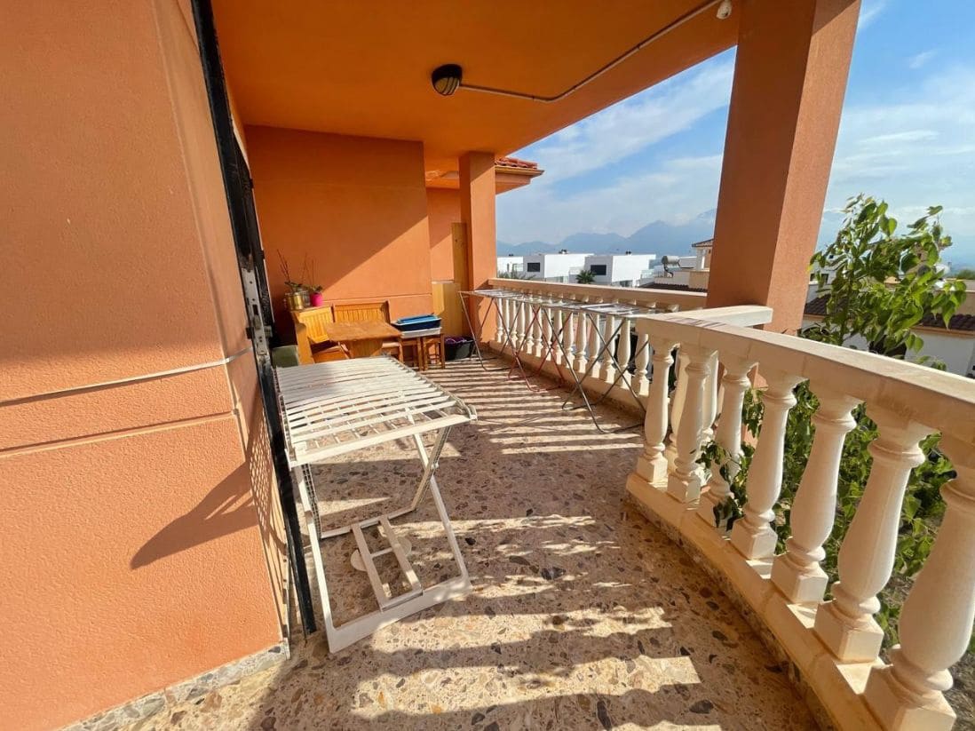 5 bedroom Apartment for sale in Polop with pool garage - € 636,500 (Ref: 9453924)