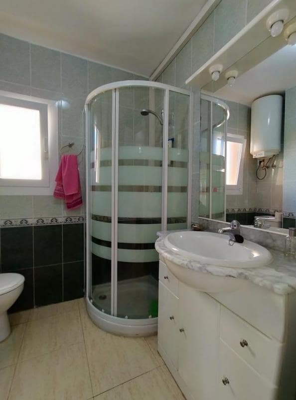 1 makuuhuone Huoneisto myytävänä paikassa Benidorm - 230 000 € (Ref: 9453925)